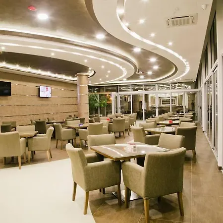Hotel Oasis Podgorica