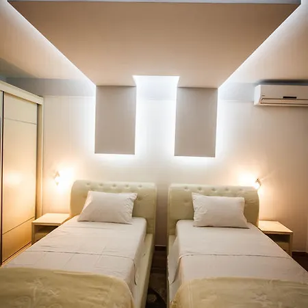 Hotel Oasis 4*